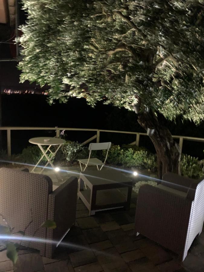 Апартаменты Locazione Turistica Casa Olivo Фучеккьо Экстерьер фото