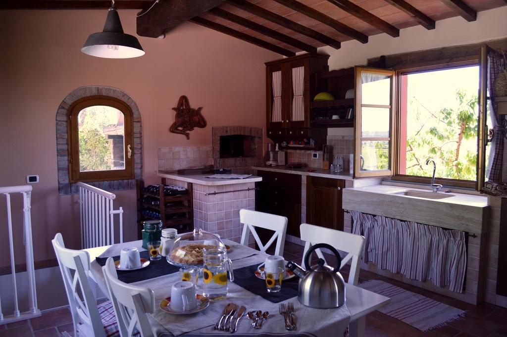 Апартаменты Locazione Turistica Casa Olivo Фучеккьо Экстерьер фото
